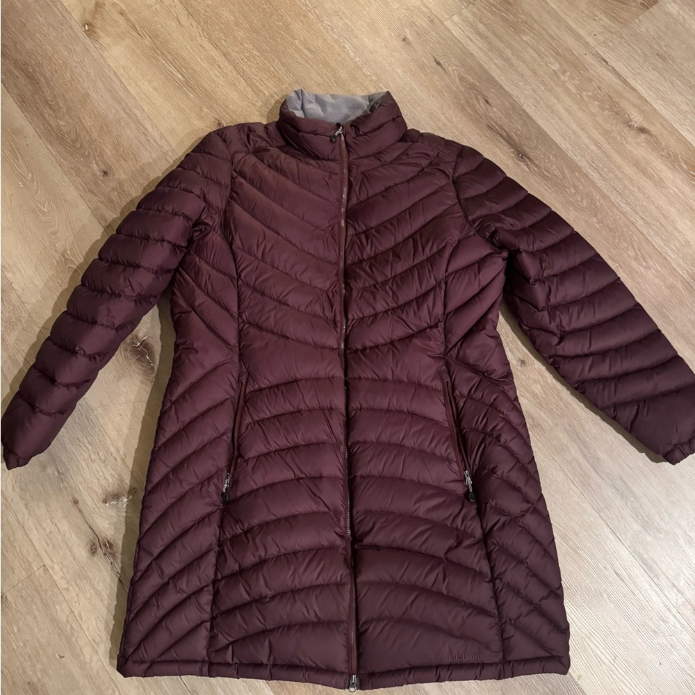 LL Bean Ultralight Down Coat
Women's Burgundy